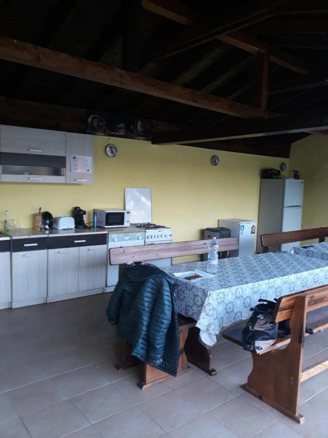 Popovi Koshari Guest House Dolno Panicherevo Exterior photo